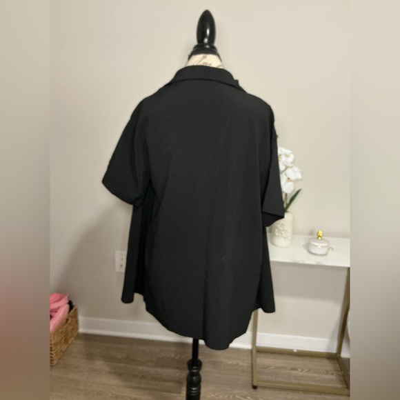 DO NOT BUY. “SOLD” 
Black Button-Up Shirt and shorts set - Picture 3 of 4